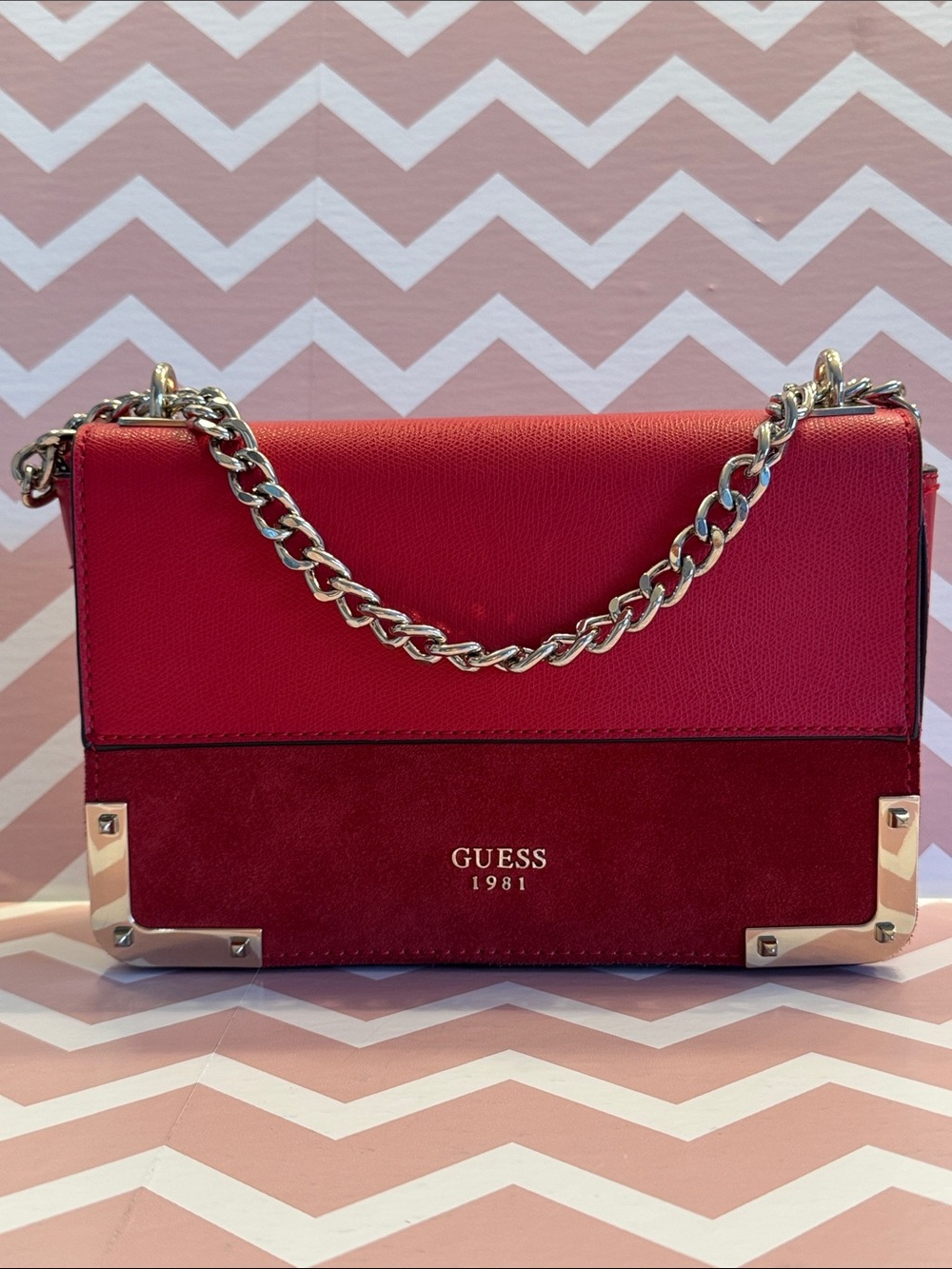 GUESS Red Two-Tone Chain Crossbody Bag